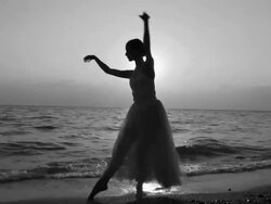 ballerina on the coast Stock Footage