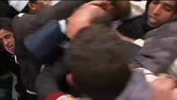 Rival protesters in standoff, FM comments, Marzouki mobbed News Clip