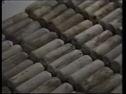 Man caught smuggling drugs to Colombia News Clip