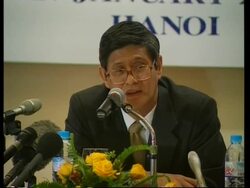 WHO says avian flu could spark human epidemic, poultry in market Instructional Video