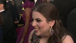 Red carpet fashion and interviews from the Oscars 2018 News Clip