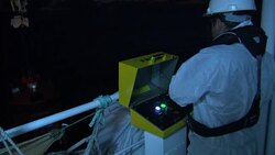 MOAS rescue migrants from the Mediterranean - Night rescue News Clip