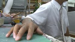 VOICED : Fake fingers help ex yakuza lead lawful News Clip