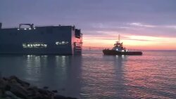 CLEAN : FILE: France has until end November to deliver warship to Russia News Clip