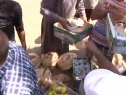 Refugees taking shelter in Dohuk News Clip