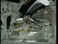SPACE: ROBOTIC ARM EXPERIMENT ON SPACE SHUTTLE DISCOVERY News Clip