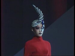 France - Thierry Mugler's latest collection News Clip