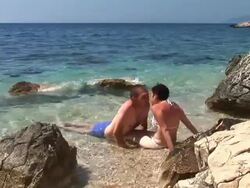 HD: Kissing In The Sea Stock Footage