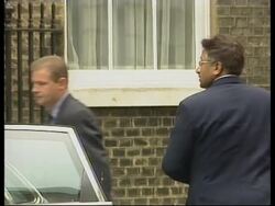 Photo op of Blair meeting Musharraf News Clip