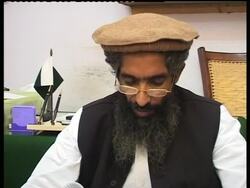 1,000 Muslim clerics call for pope's removal News Clip