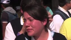 VOICED : La emocion de ver al papa News Clip