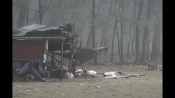 CLEAN : Hundreds of thousands evacuated as cyclone hits Bangladesh News Clip