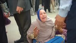 Families were distraught in Egypt on Monday after a judge in Minya sentenced 683 alleged supporters of the country's ousted Islamic president to death, including the Muslim Brotherhood's supreme guide Mohamad Badie. (April 28) News Clip