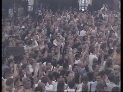 Challenger in closely run election race at Munich's beer festival Instructional Video