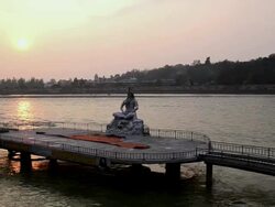 MS Statue of lord shiva in ganges river / Rishikesh, Uttarakhand, India Stock Footage