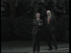 Bush departs for Chretien meeting News Clip