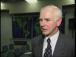 UK: LONDON STOCK EXCHANGE: SHARES BOUNCE BACK AFTER RECORD FALL News Clip