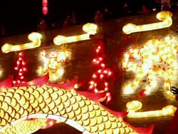 MS TS Actors carry children dressed as ancient figures during shehuo performances at city wall new year lantern festival, Shehuo is traditional festive folk celebration during chinese spring festival AUDIO / xi'an, shaanxi, china Stock Footage