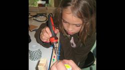 Gever Tulley: Life lessons through tinkering Instructional Video