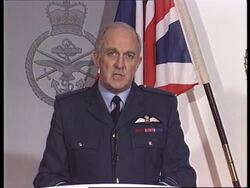 UK: MINISTRY OF DEFENCE KOSOVO CRISIS PRESS BRIEFING News Clip