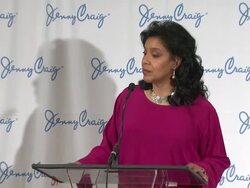 Jenny Craig Announces TV Mom Phylicia Rashad as Next Celebrity Spokesp Stock Footage