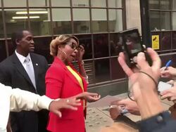 SIGHTED: Mary J. Blige Stock Footage