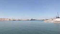 CLEAN : Egypt says new Suez Canal ready for business News Clip