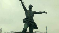 Sputnik - the launch in '57 that led to modern space exploration News Clip