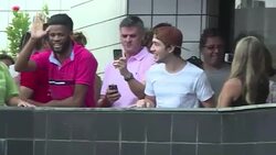 CLEAN : Brazils Rousseff visits mentor Lula after detention News Clip