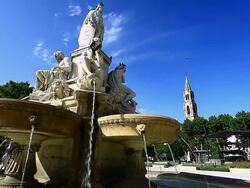 Esplanade Charles-de-Gaulle Stock Footage