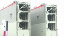 CLEAN : Panama receives last floodgates for canal expansion News Clip