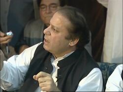 Sharif calls for Musharraf to step down, army spox says uniform will go by Thursday News Clip