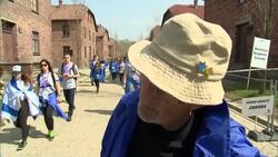 Thousands join Holocaust Remembrance march Instructional Video