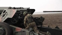 CLEAN : Ukrainian army trains near flashpoint city of Mariupol News Clip