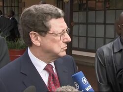 African leaders, UN chief and envoys discuss crisis Instructional Video