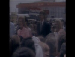 SYND 20-8-72 REPUBLICANS ARRIVE FOR CONVENTION Instructional Video