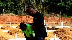 CLEAN : Ebola: cremation makes act of rememberance harder News Clip