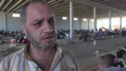 CLEAN: Syria refugees stranded at border half-way point News Clip