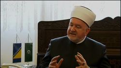 +4:3 Christians, Muslims welcome beatification of Pope John Paul II News Clip