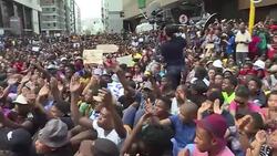 CLEAN : S African students march on ruling party HQ News Clip