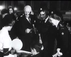 PRINCESS ALEXANDRA WITH RED CROSS - News Clip