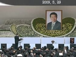 CLEAN: Massive outpouring of grief for SKorean ex-leader News Clip