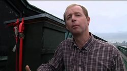 Beehives thrive on the roof of Vienna Opera News Clip