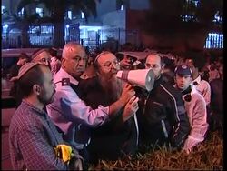 Gunman kills 8 at Jewish seminary in Jerusalem, aftermath, hospital, reax News Clip