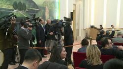 CLEAN : French PM Manuel Valls starts China visit News Clip