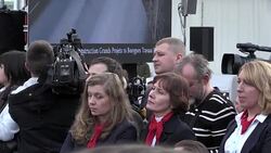 CLEAN : Chernobyl: Poroshenko proud as new safety dome is installed News Clip