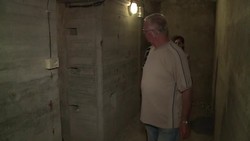 CLEAN : Nazi gold train draws treasure seekers to Polish castle News Clip