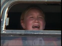 Last settlers leave, houses knocked down News Clip