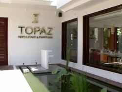 MS PAN Shot of outside re of topz Restaurant / Sihnoukville, Cambodia Stock Footage