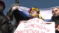 CLEAN : Pro-Russian demo in Donetsk News Clip